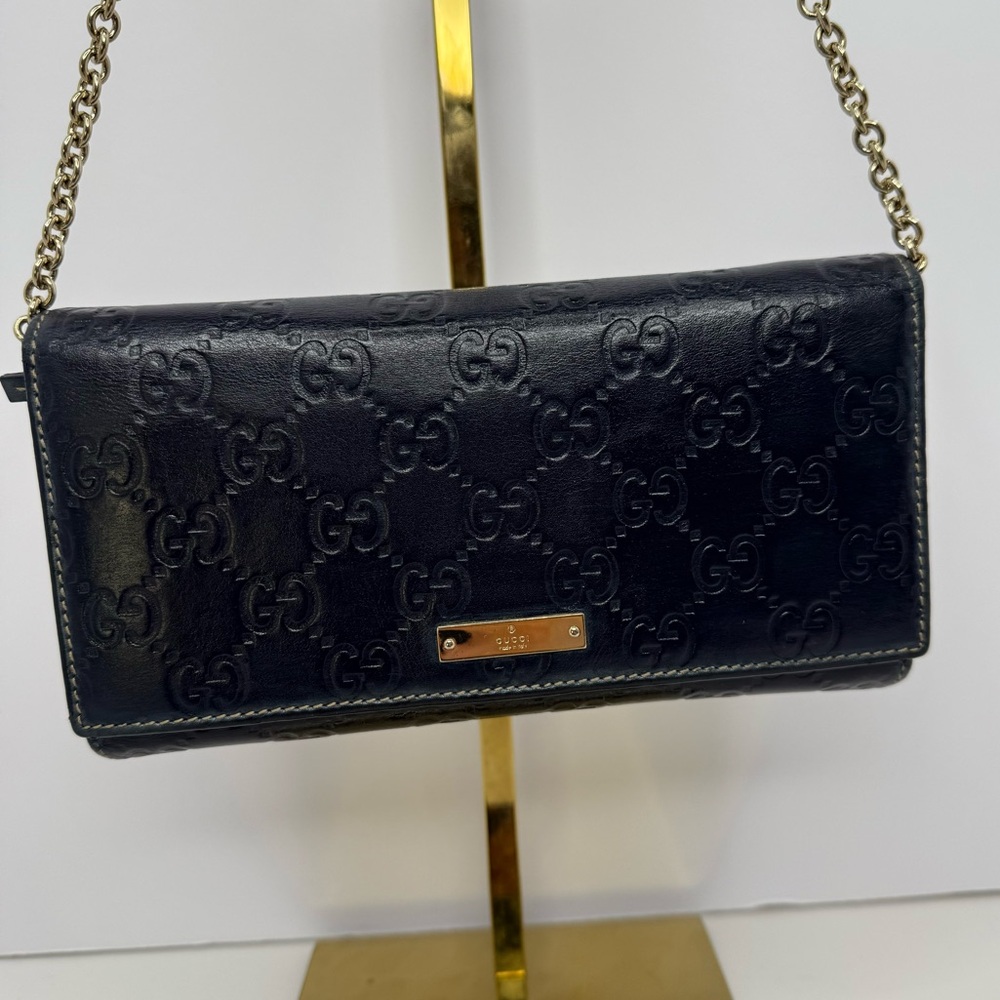 Gucci Leather Wallet on a Chain